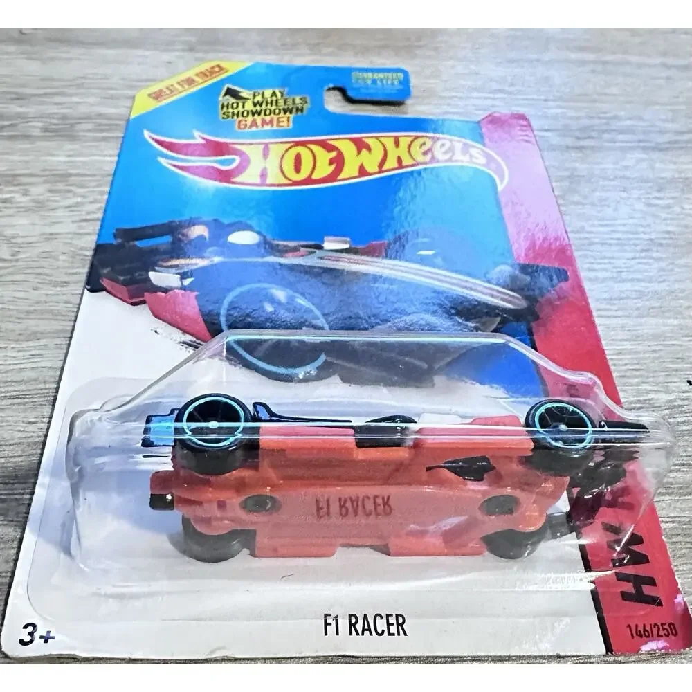 2015 Hot Wheels F1 Racer HW Race 146/240 New Hotwheels H88